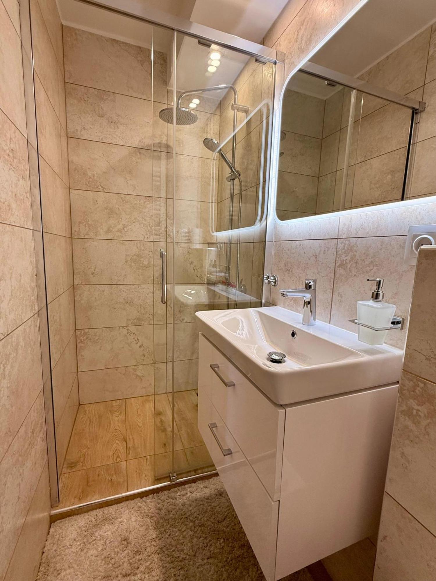Apartamenty Izerskie Gorska 8 - Blisko Park I Dom Zdrojowy Oraz Wyjscie Na Sky Walk Świeradów-Zdrój 외부 사진